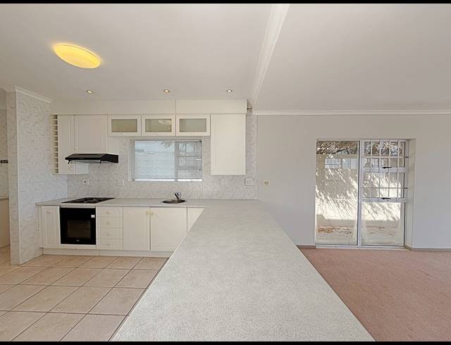 4 BEDROOM HOUSE FOR SALE IN MIDDEDORP